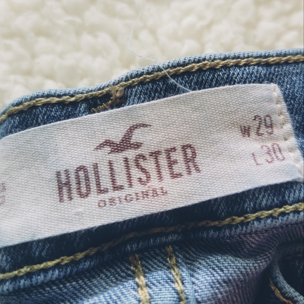 Hollister jeans